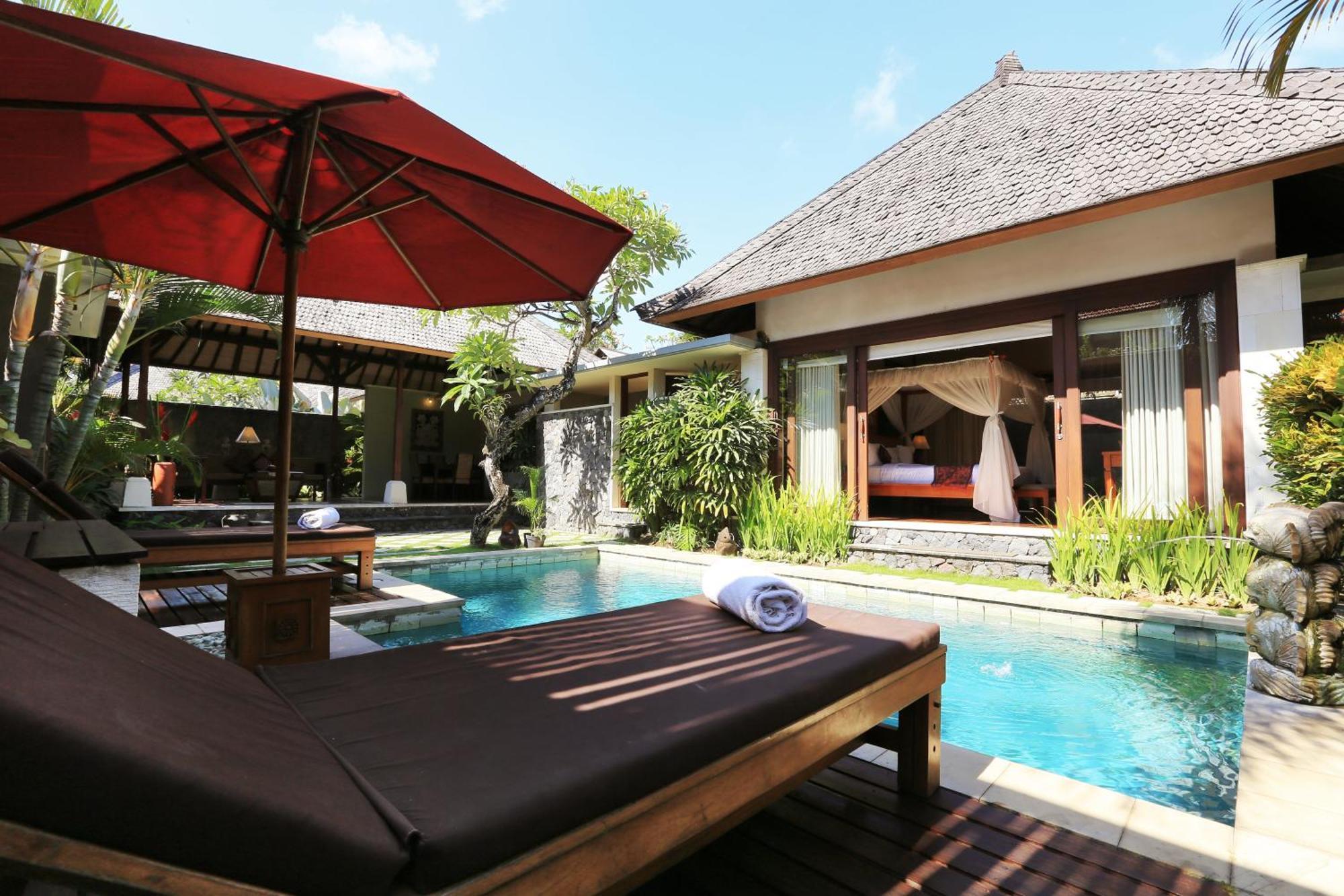 The Sanyas Suite Bali Seminyak  Phòng bức ảnh